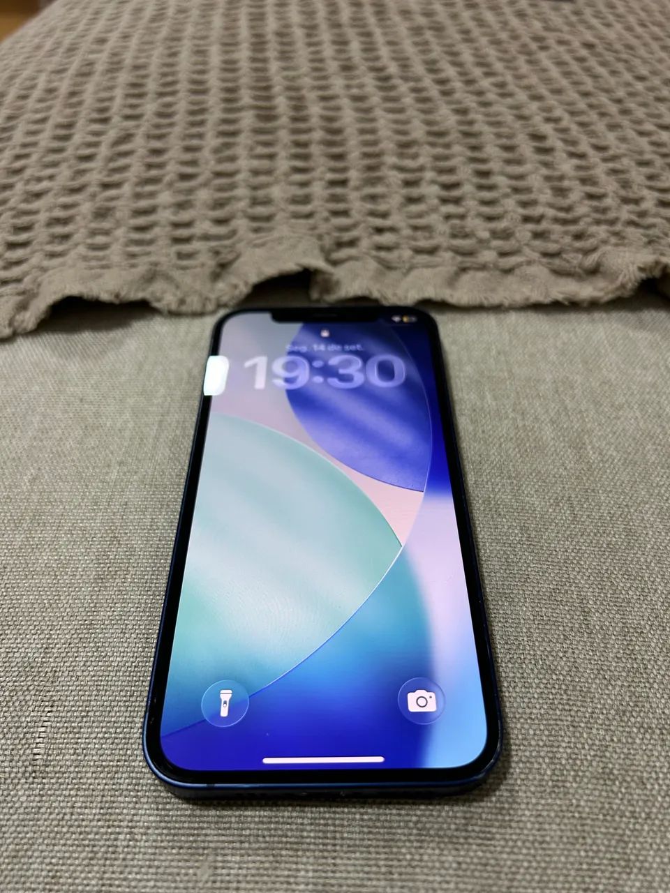 iPhone 12. Azul  - Foto 3