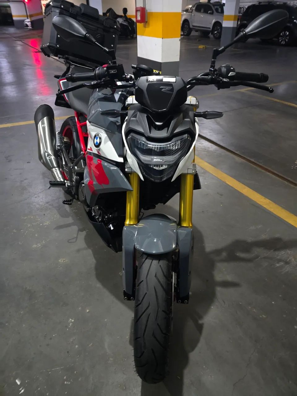 BMW G 310r 