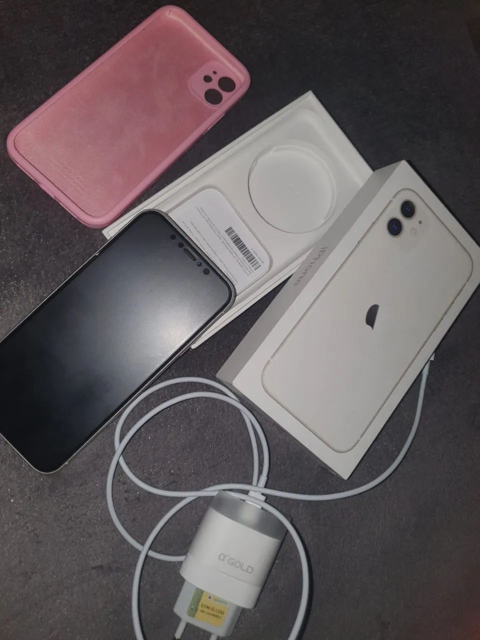 IPHONE 11 