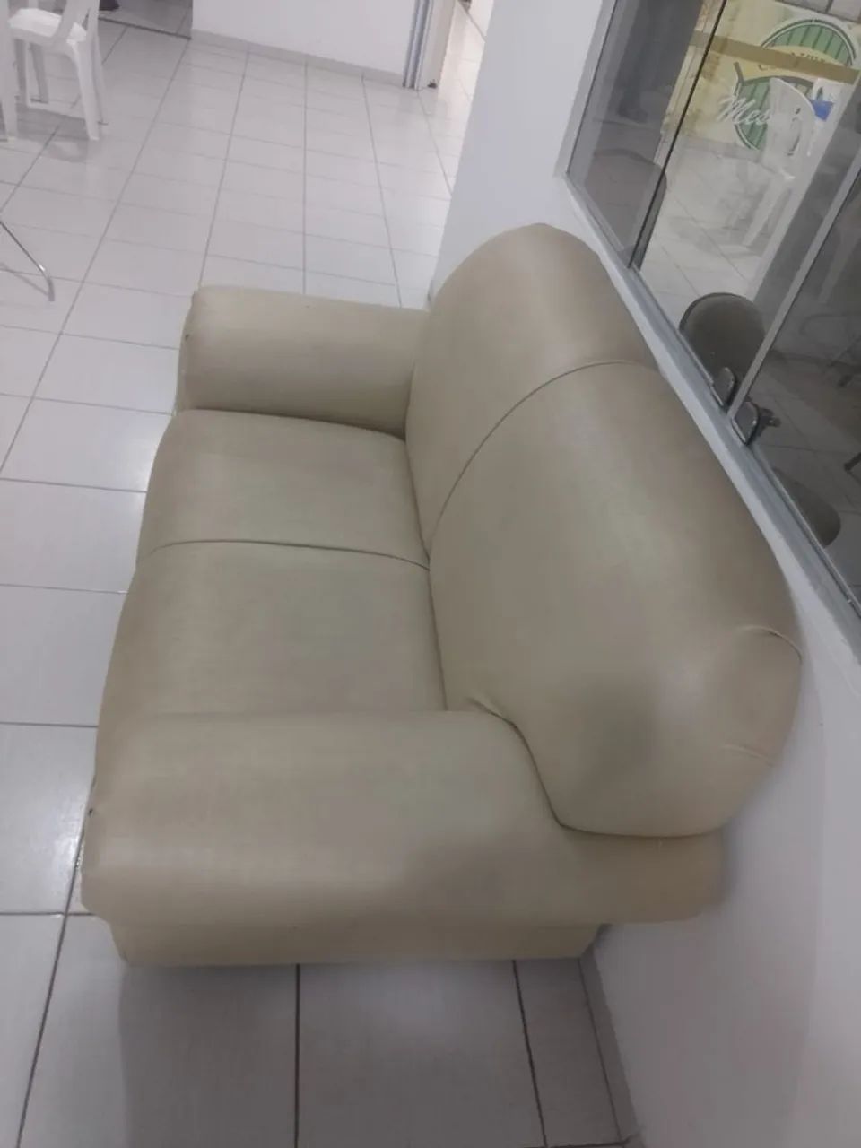 Sofá 2 lugares