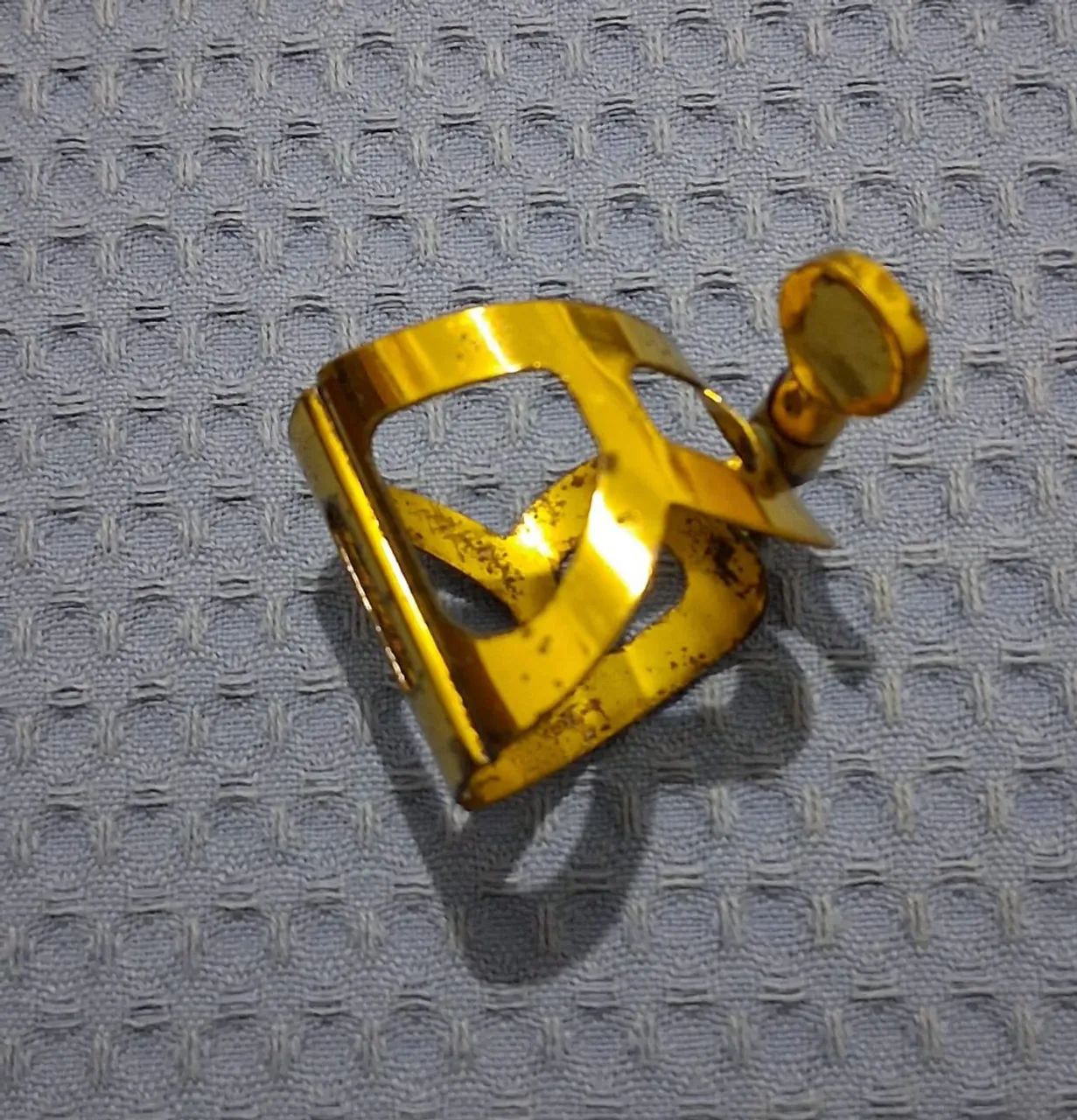 Abraçadeira de Metal para Sax Alto 