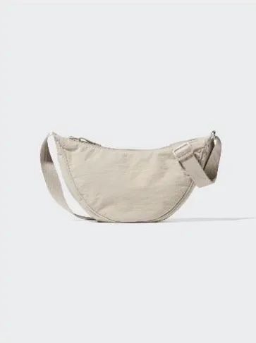 Uniqlo Shoulder Bag Model Round Mini