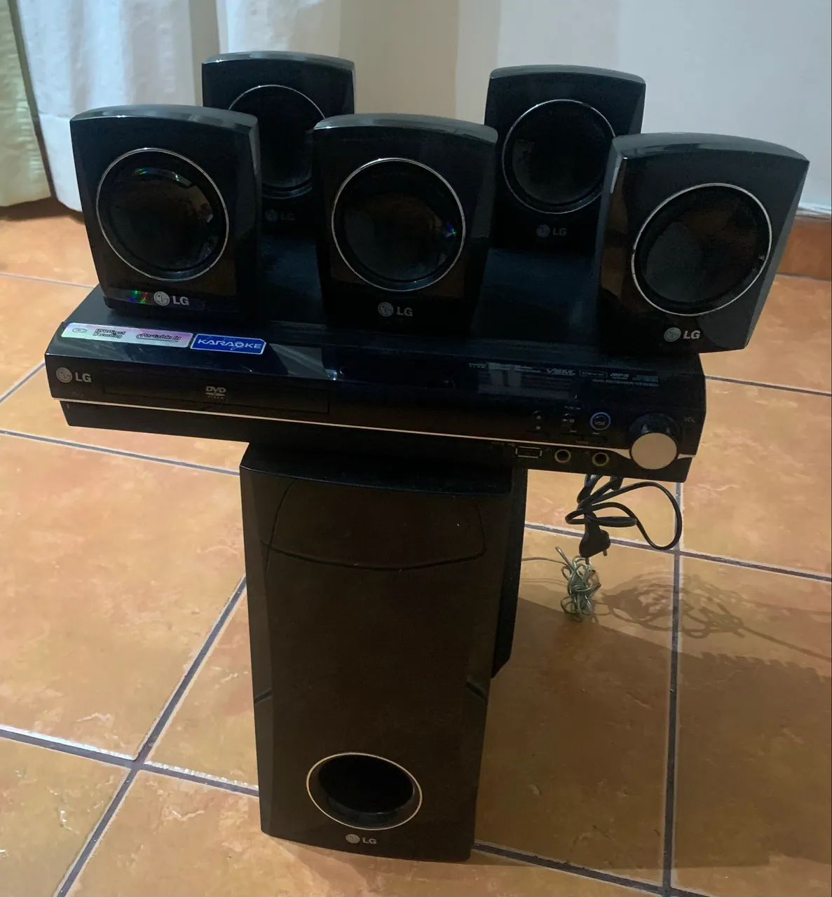 conjunto de caixas de som surround da LG - Foto 2