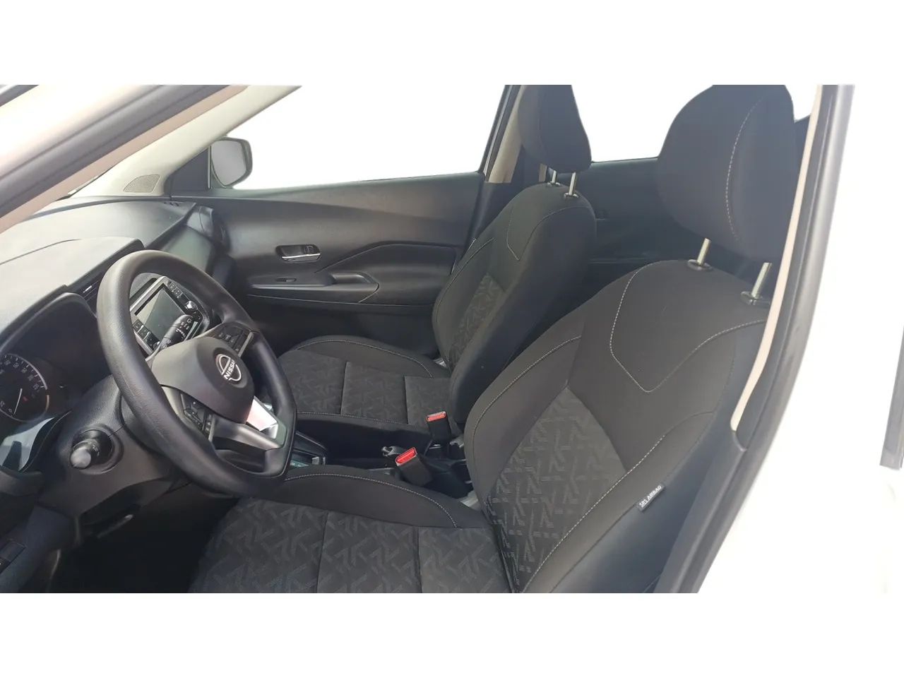 Nissan Kicks Sense 1.6 16V Flex Aut., foto 12 de 16