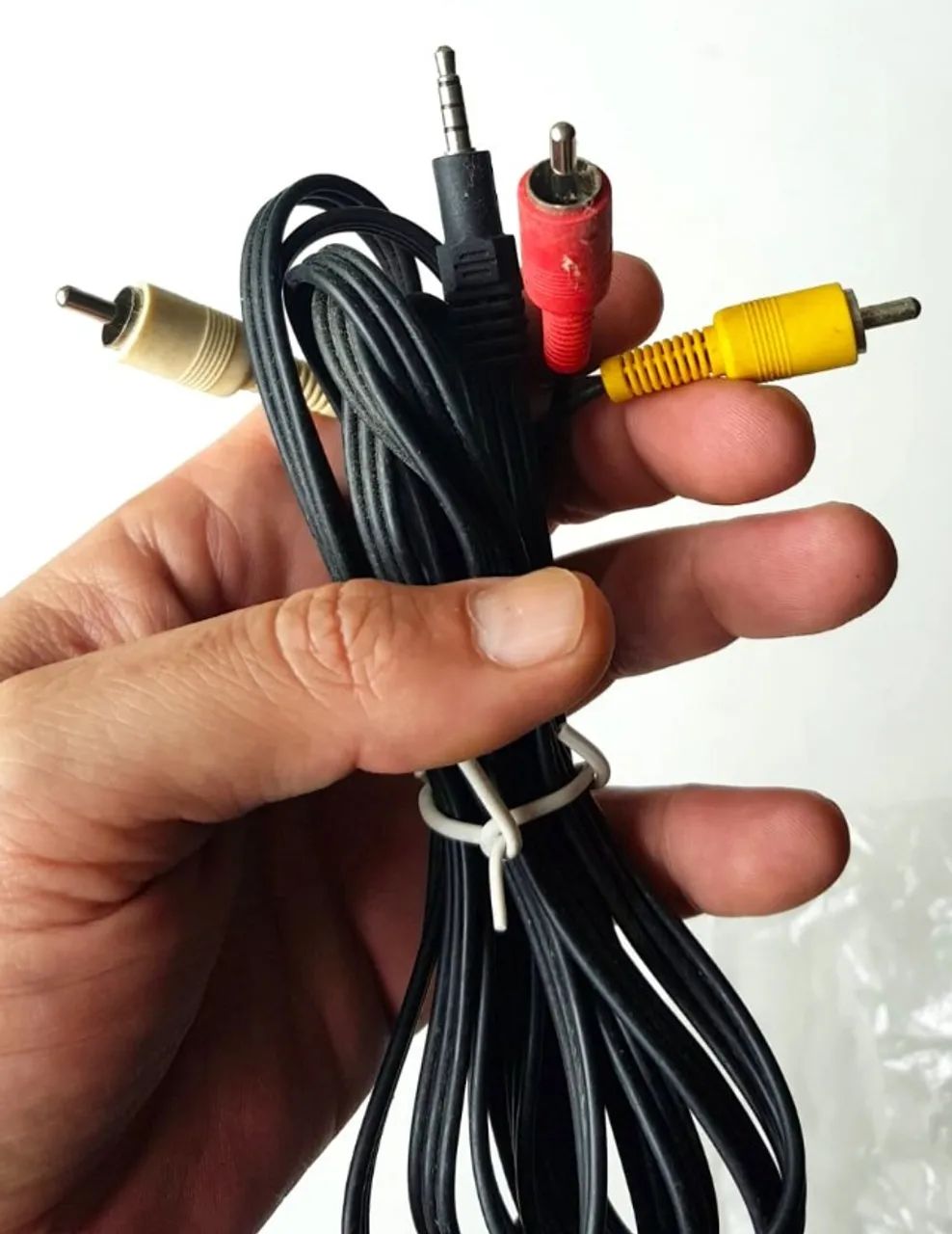 Cabo Auxiliar P2 x 3RCA - 2 M - Usado - Funcionando - Foto 6
