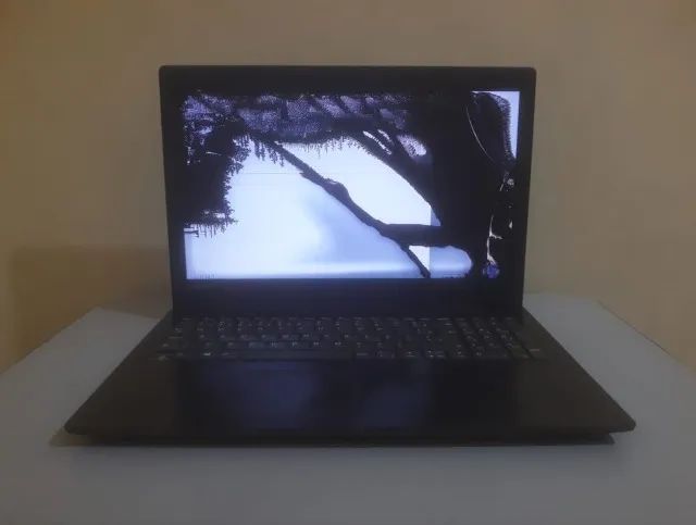 Que tal comprar este Notebook Lenovo para trocar a tela e começar a usar? - Foto 2