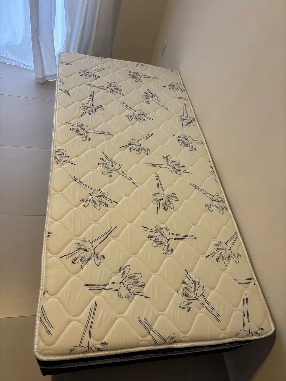 Vendo Cama Box Solteiro Conjugado 43cm altura  - Foto 2