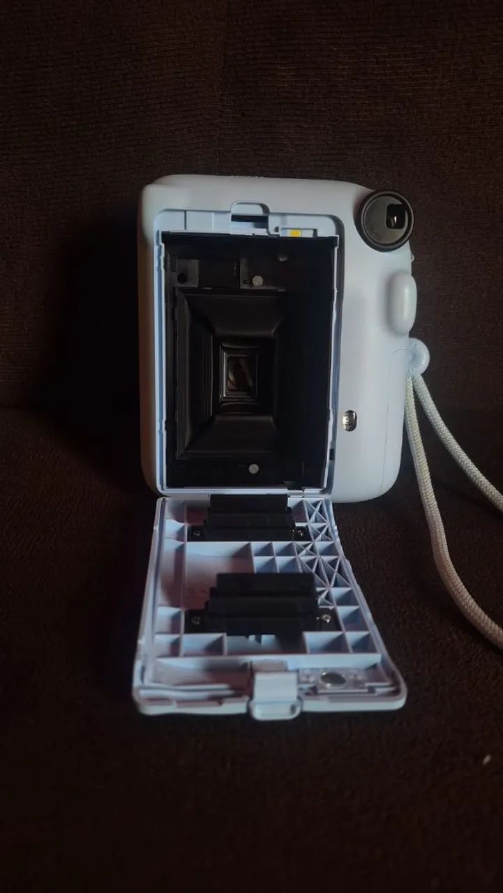 Câmera Instax Mini 12 Sky Blue - Foto 3