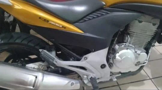 MOTO CB 300 - Foto 3
