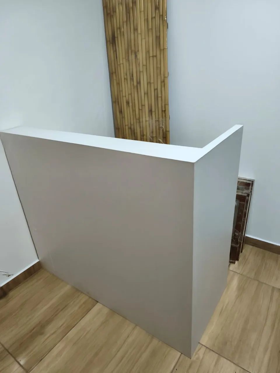 Balcão de atendimento/recepção