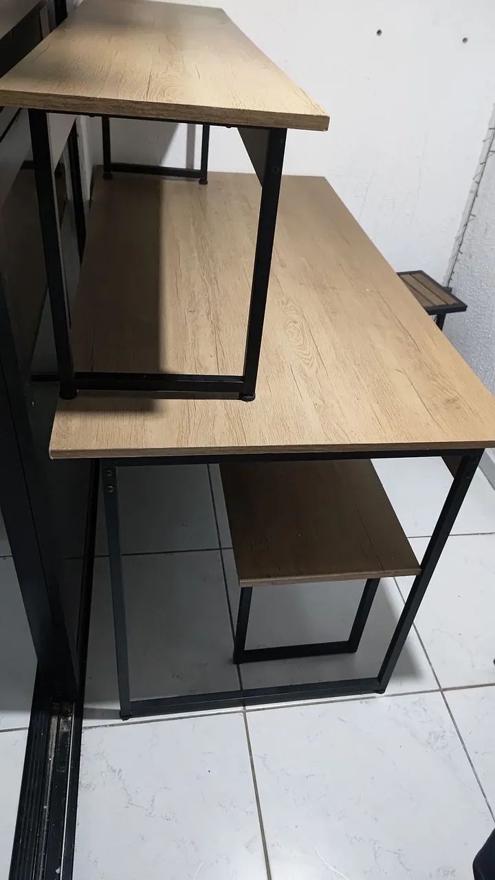 Mesa + dois bancos da Kappesberg usados