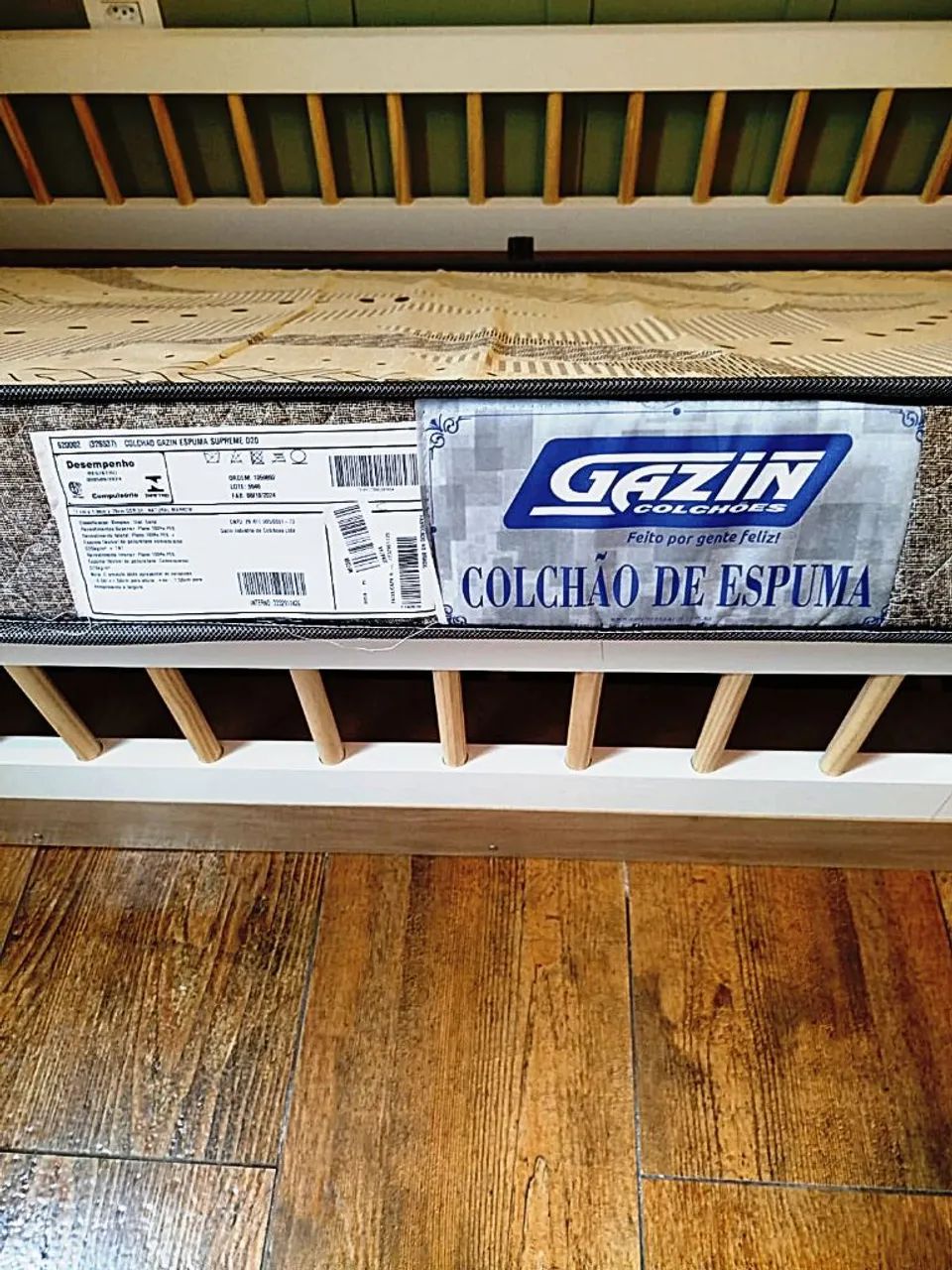 Cama Infantil de chão Montessoriana Solteiro + Colchão Gazin (Nunca usados) - Foto 2