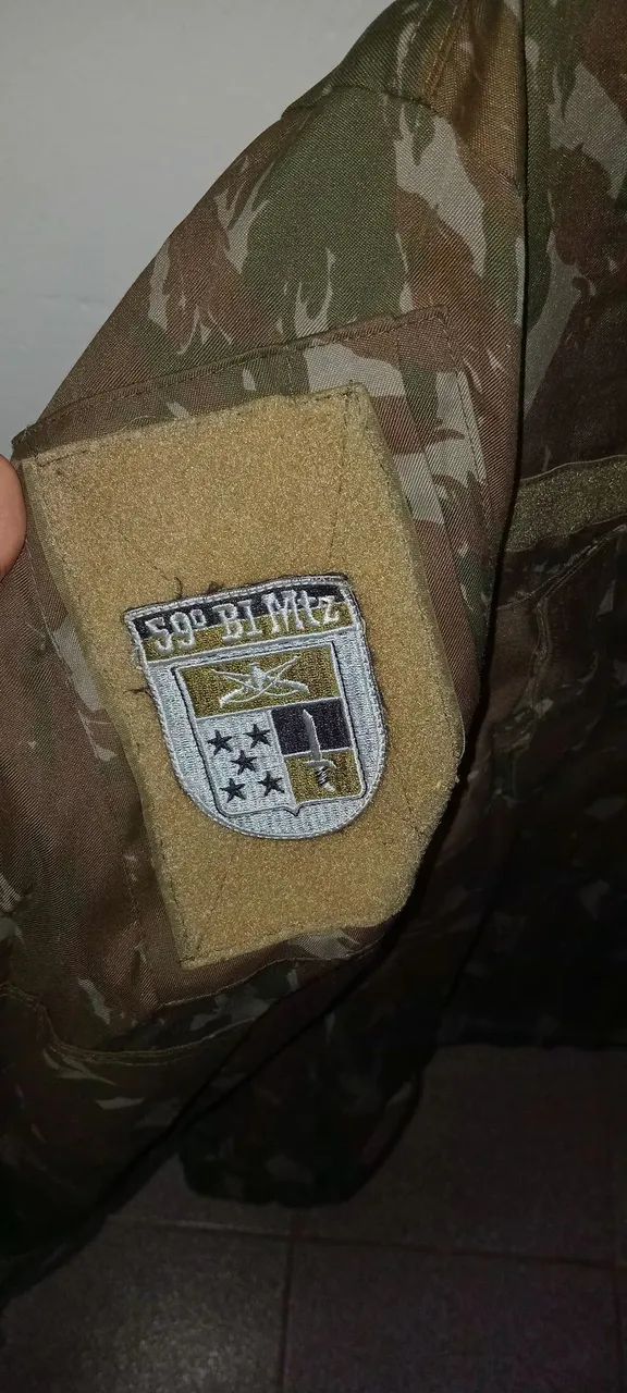 Conjunto militar - Foto 2