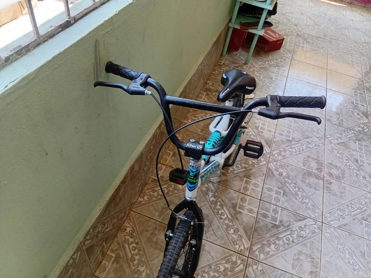 Vendo uma bicicleta com pouco tempo de uso - Foto 2