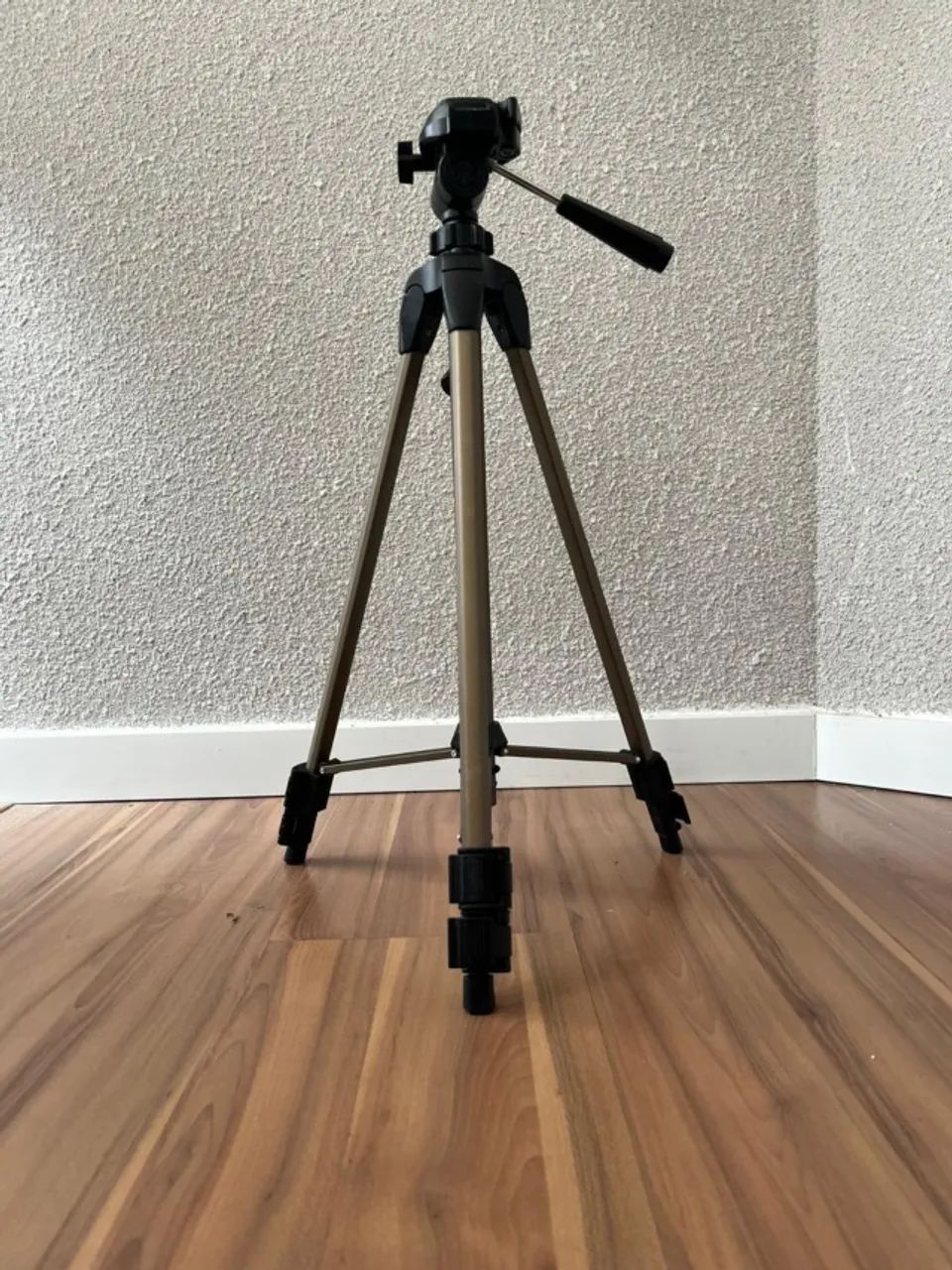 Tripé de câmera - Foto 4