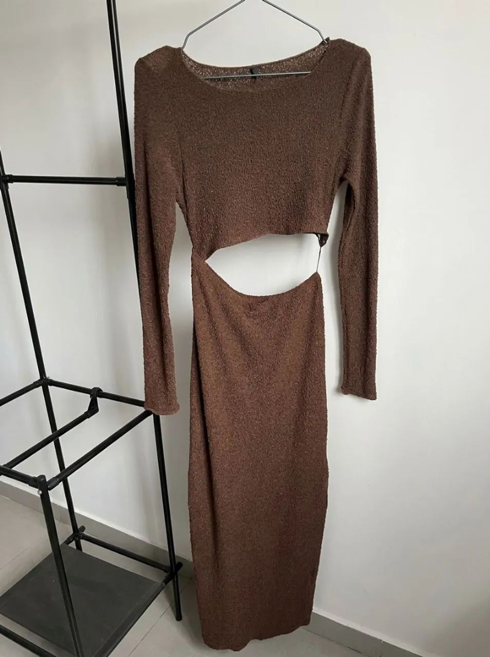 VESTIDO LONGO MARROM 
