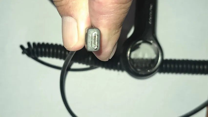 Carregador de celular em veículo - Foto 4