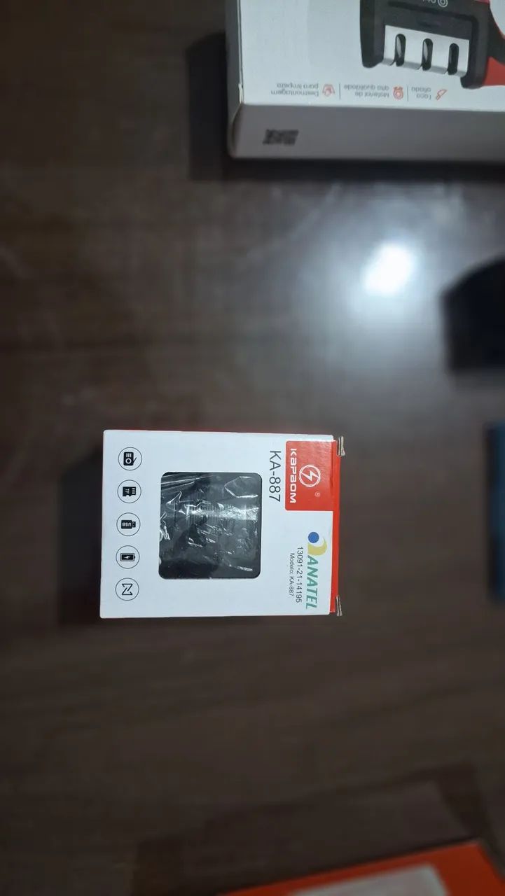Lote de produtos diversos microfone, suporte celular, máquina de barbear, mini caixa som.. - Foto 4