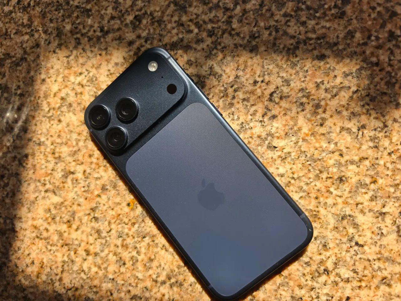 Iphoni 17 pro max 512GB - Foto 4
