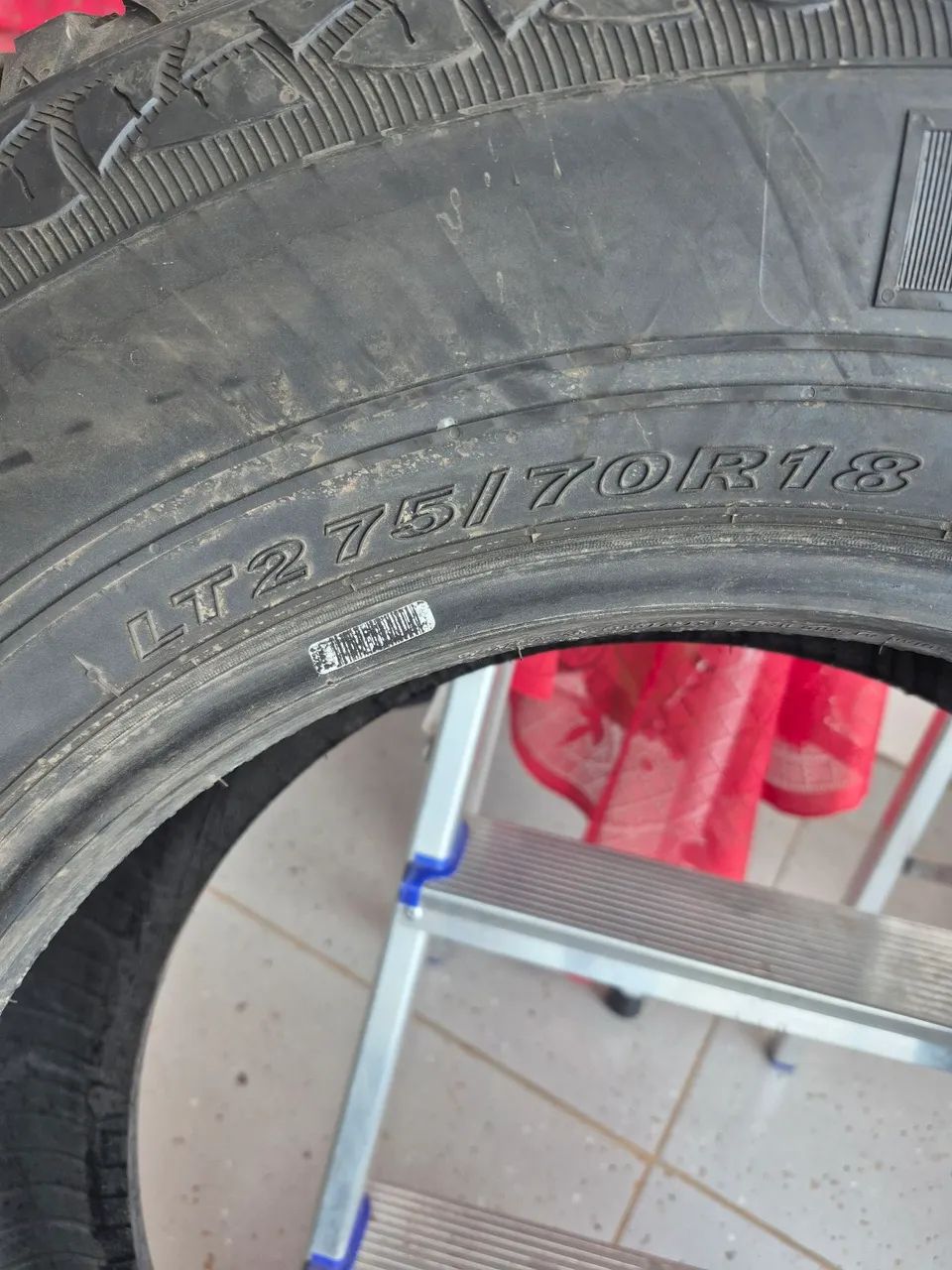 Pneus seminovos 275/70/R18 - Foto 5