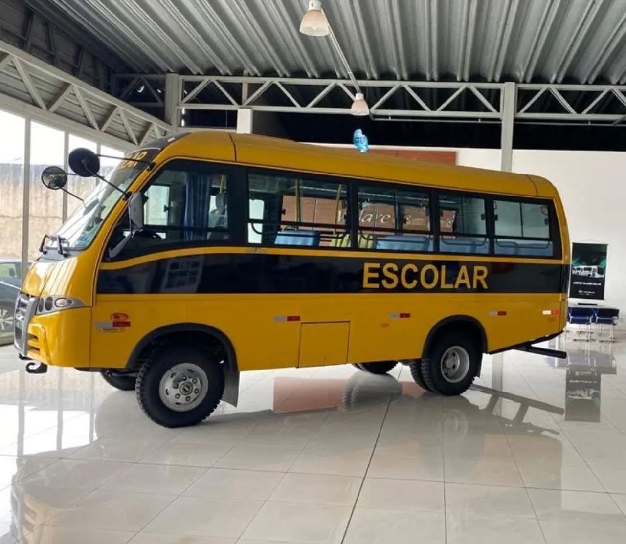 Micro Ônibus Volare V8l curto 4x4 Ano 2016 - Foto 5