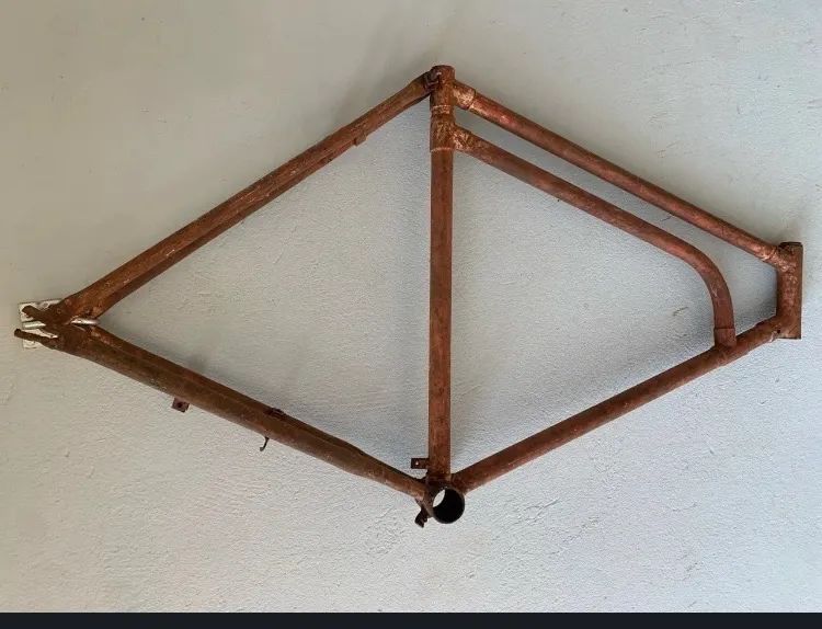 QUADROS ANTIGOS DE BICICLETA 