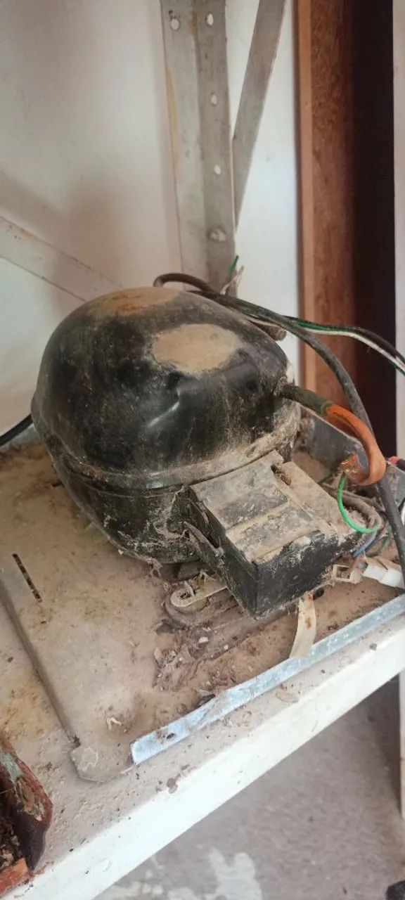 Vendo motor de geladeira - Foto 2