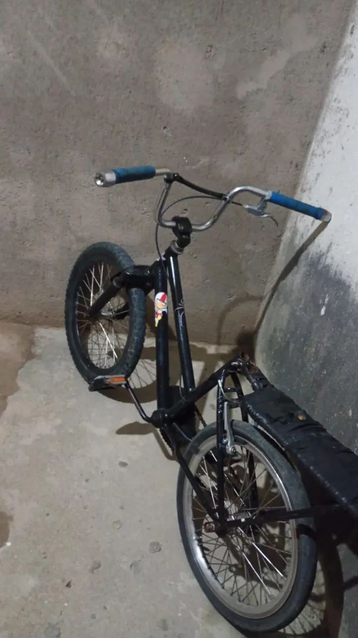 Estou vendendo uma bicicleta aro20