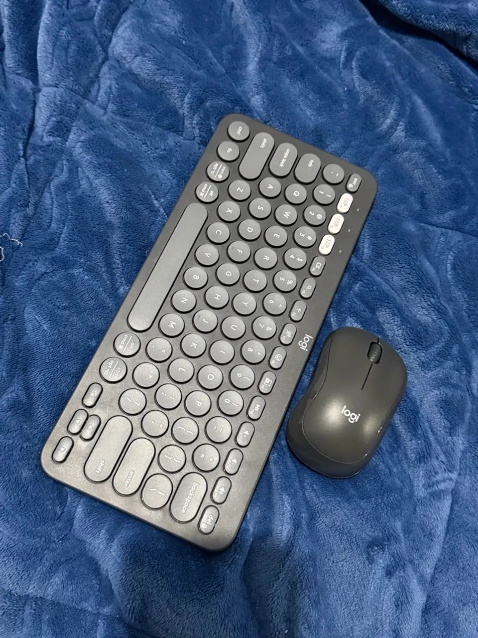 VENDO TABLET S6 LITE IMPECÁVEL + MOUSE E TECLADO - Foto 5