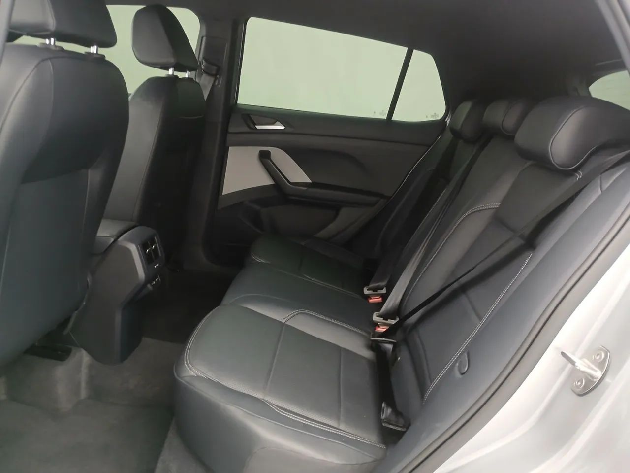 Volkswagen T-Cross Highline 1.4 TSI Flex 16V 5P AUT, foto 17 de 18