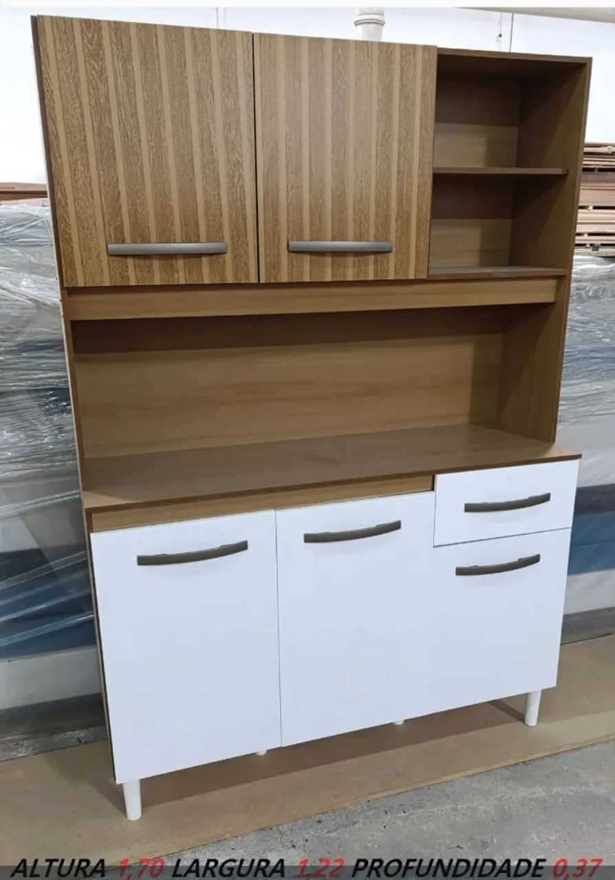 Armário kit espaçoso 