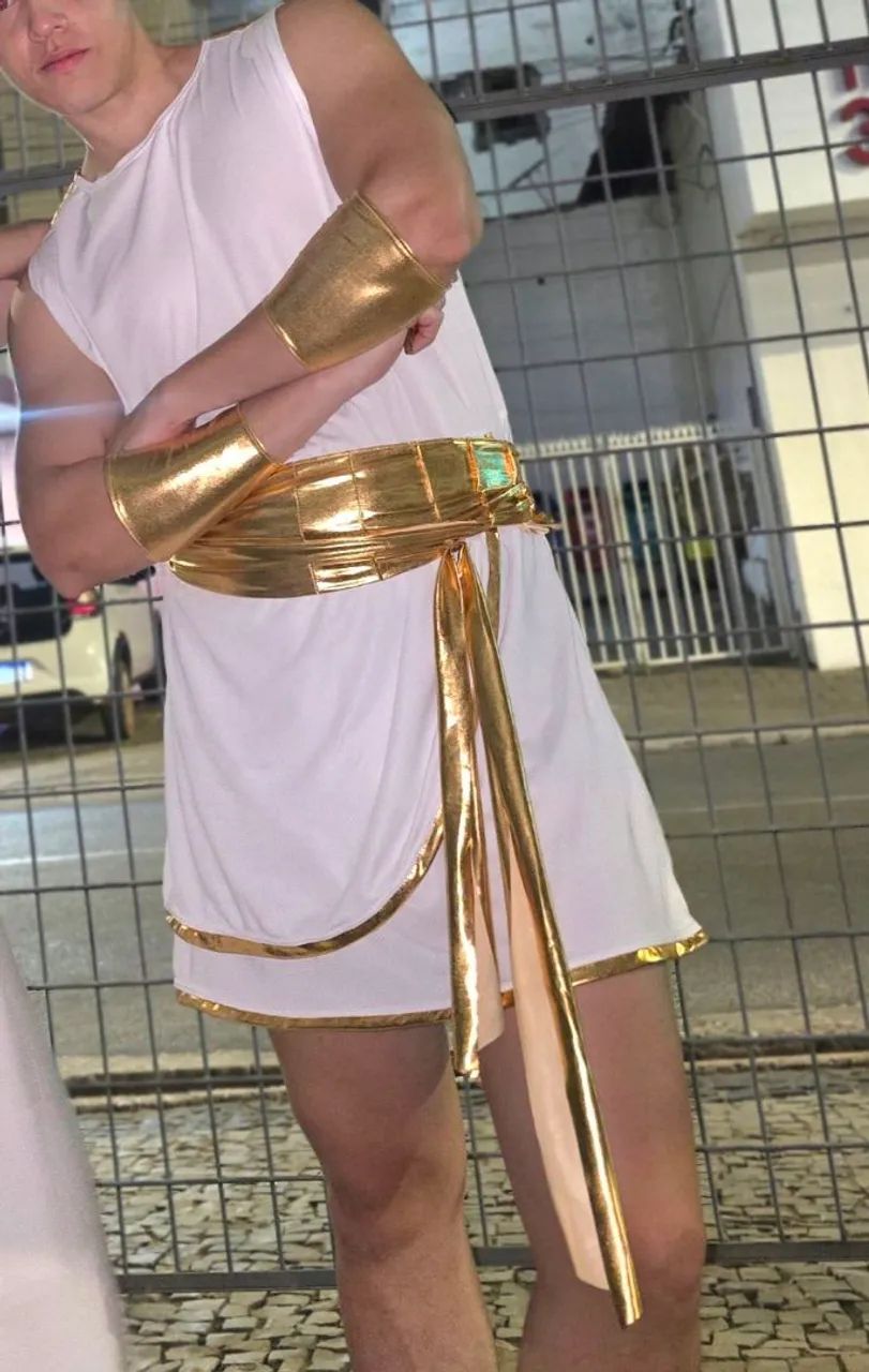 FANTASIA DEUS GREGO USADA 1X