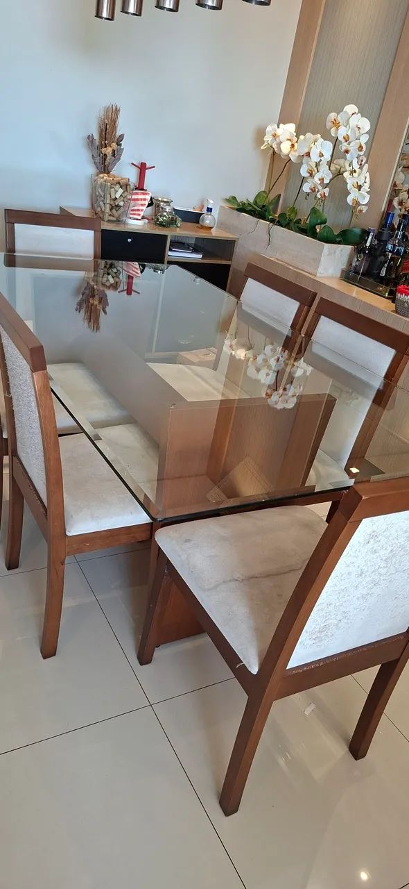 Mesa de Jantar 6 cadeiras