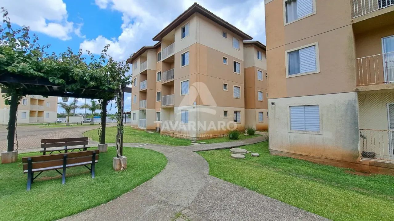 Apartamento Padrão em Ponta Grossa - Foto 2