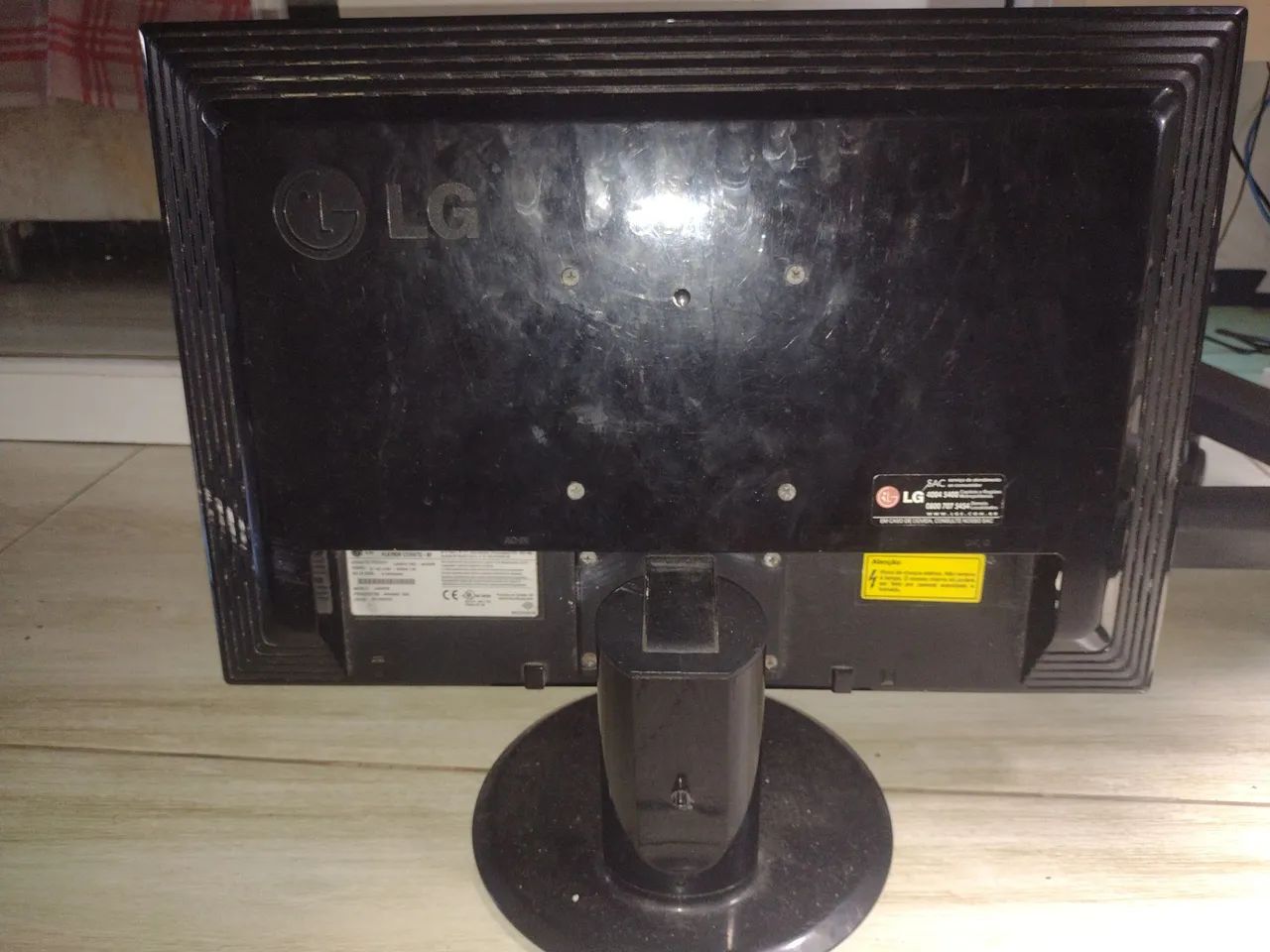 Monitor LG preto - Foto 3