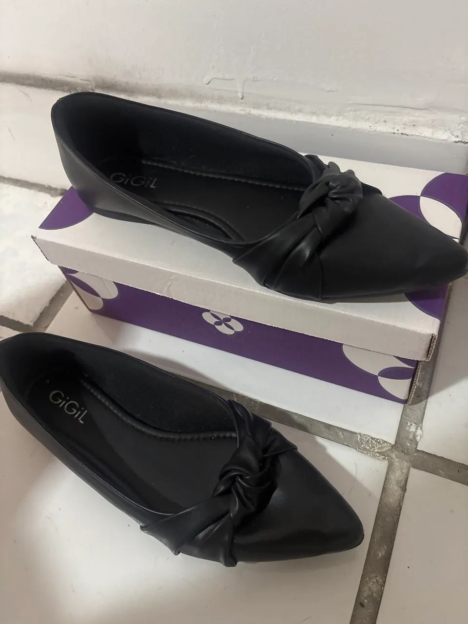 Sapatilha preta TAM 37