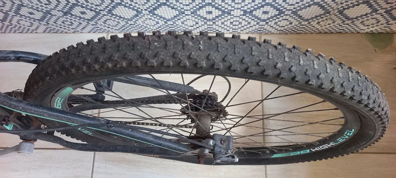 Bicicleta aro 29 pouco tempo de uso - Foto 2