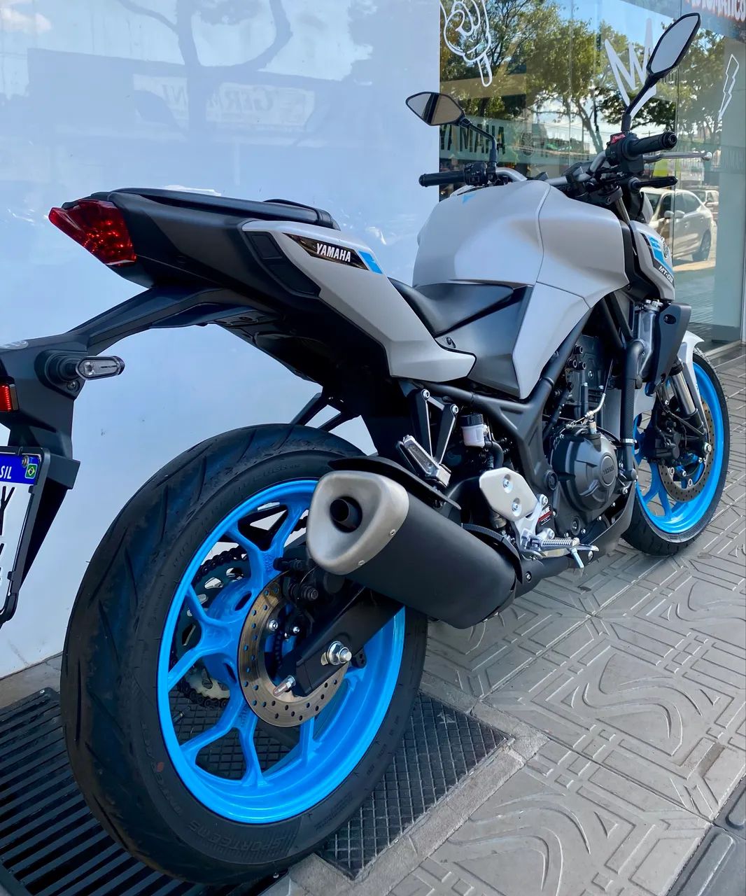 YAMAHA MT 03 2026 - Foto 3
