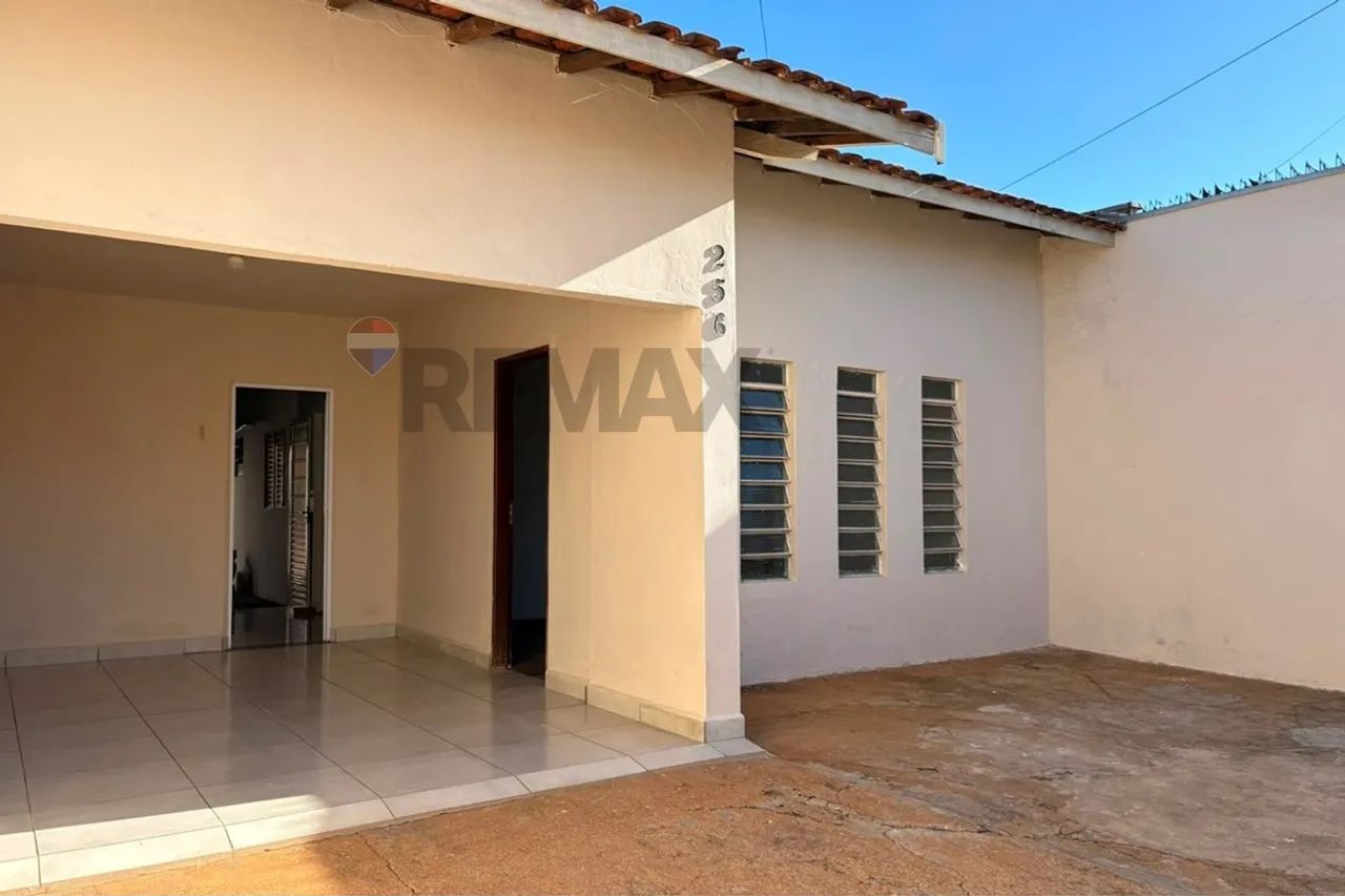 "Alugue: Casa 2 Dormitórios no Jardim Saulo" - Foto 2