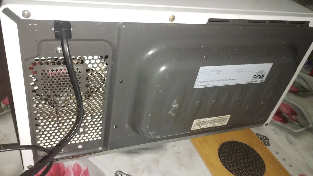 Microondas LG 28 litros 220v - Foto 5