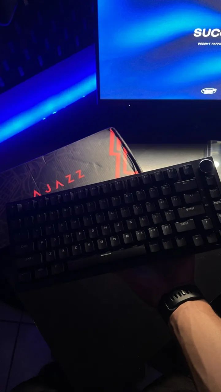 Teclado AJAZZ AK820 75% - Foto 2