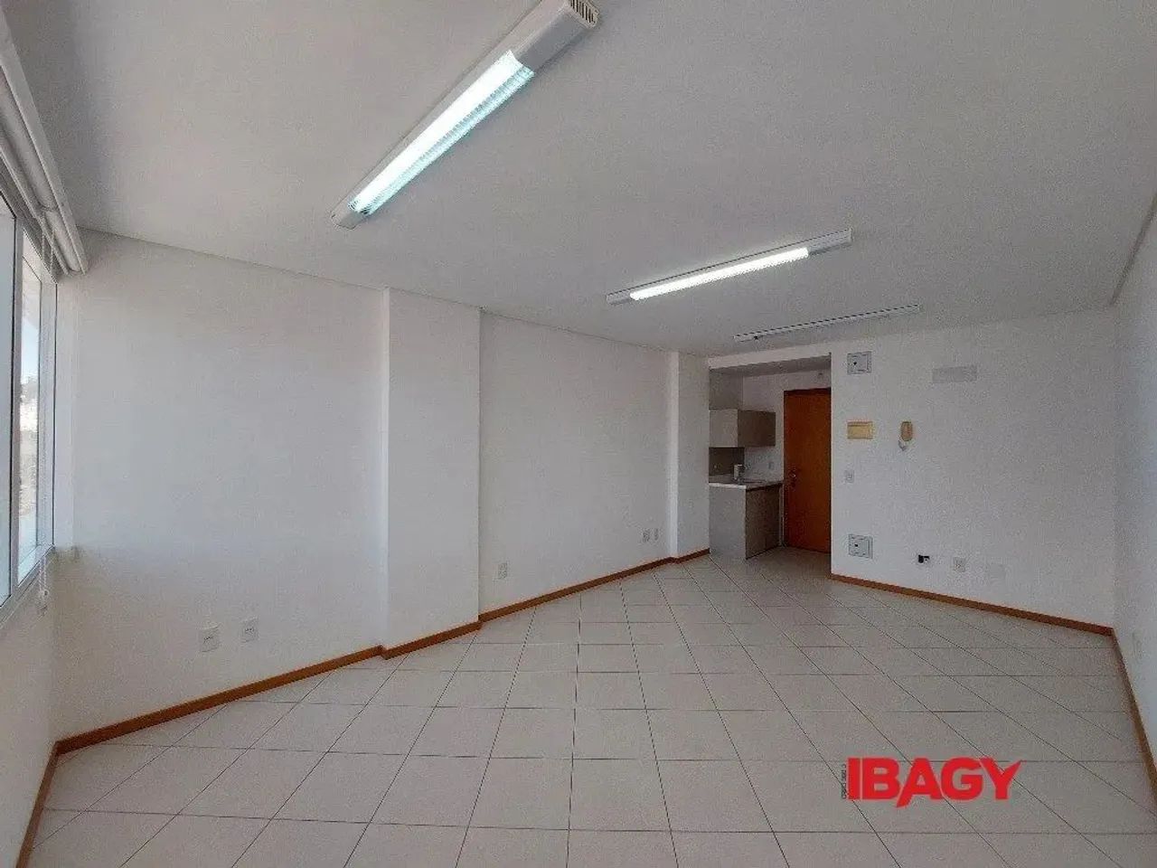 Oportunidade! Salas/Conjuntos em TRINDADE - FLORIANOPOLIS - Foto 3