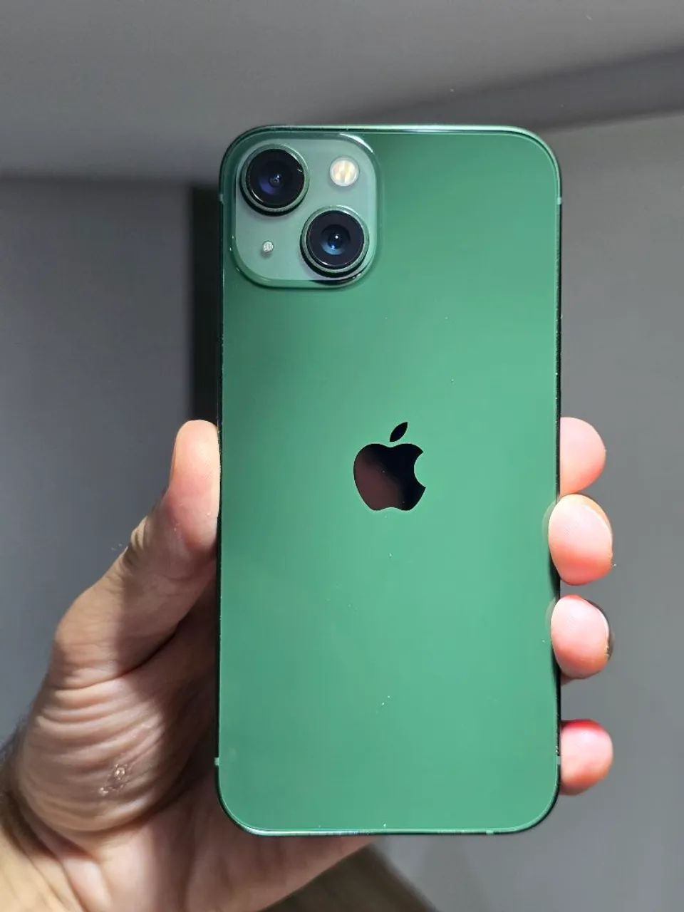 iPhone 13 128GB extremamente conservado - Celulares e Smartphones