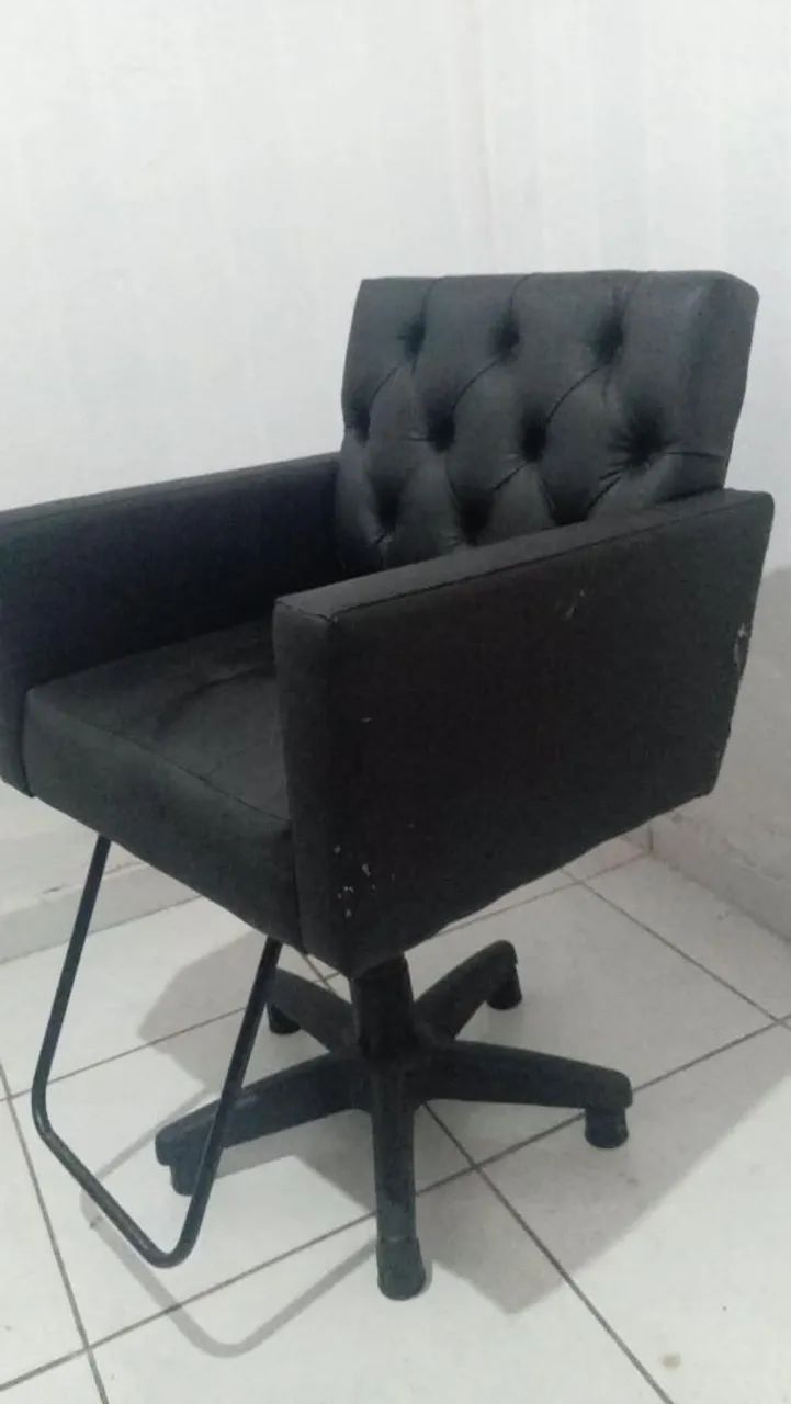 Cadeira de salão usada