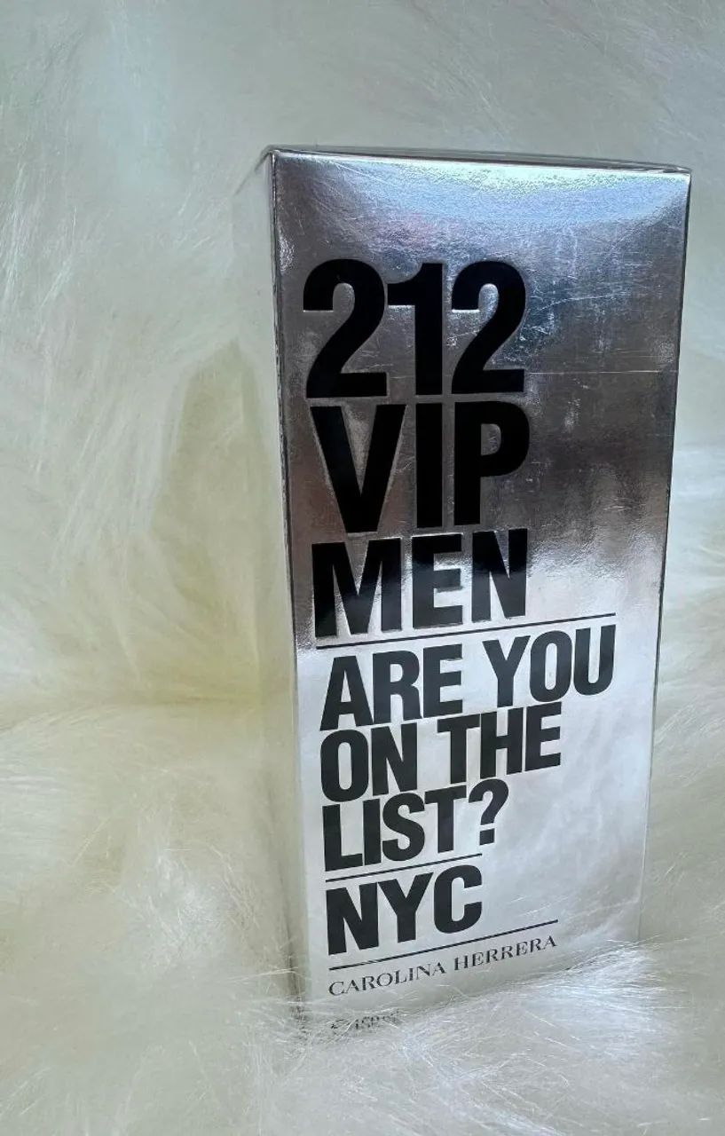 Perfume 212 Vip 200ml lacrado