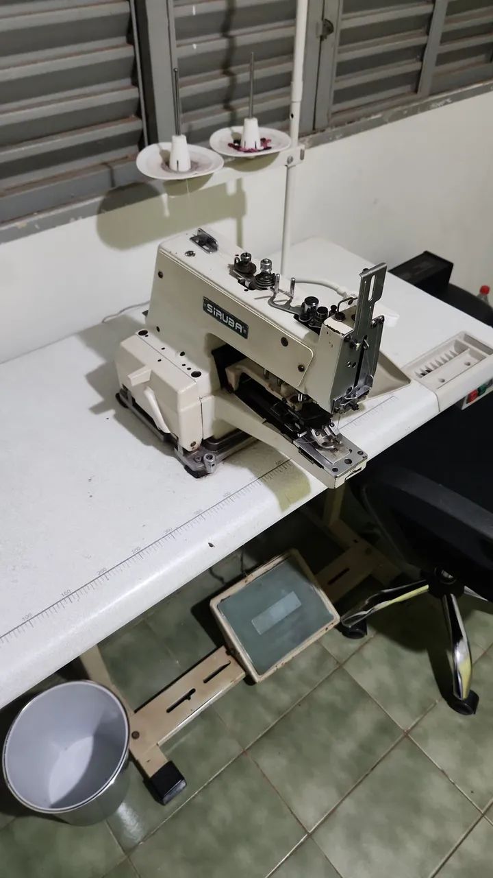 Vendo Caseadeira e Botoneira  - Foto 2