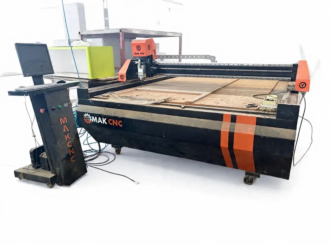 Houter CNC MAK