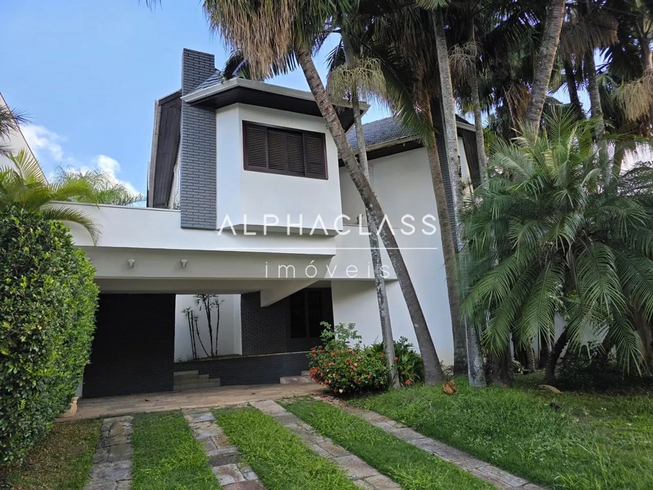 Vendo casa em Alphaville - Residencial 02