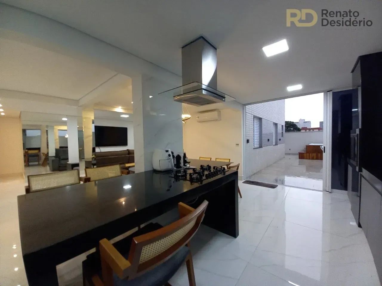 Área privativa com 2 suítes, 3 dormitórios e 3 vagas - Foto 5