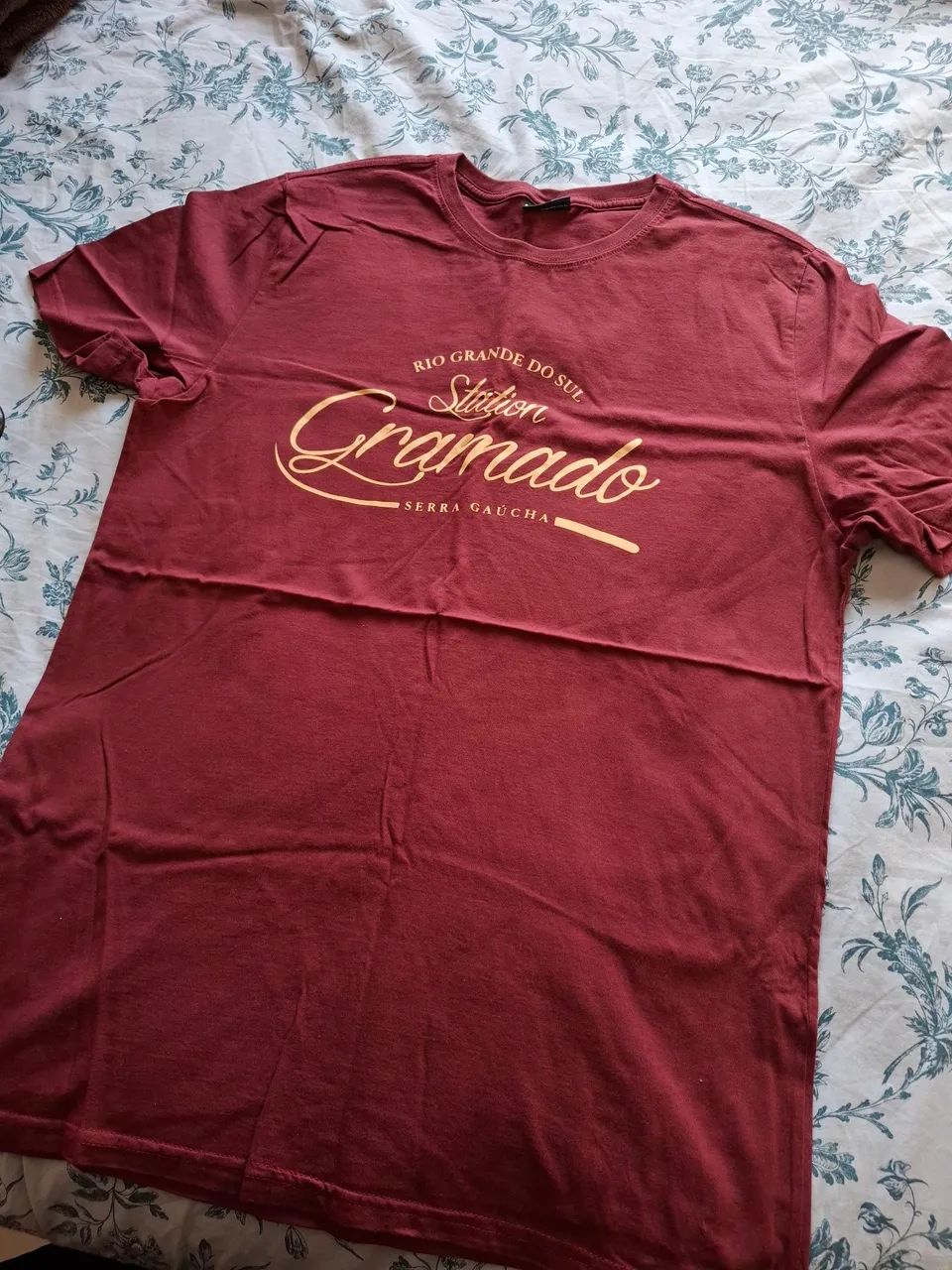 Camiseta Gramado Vinho
